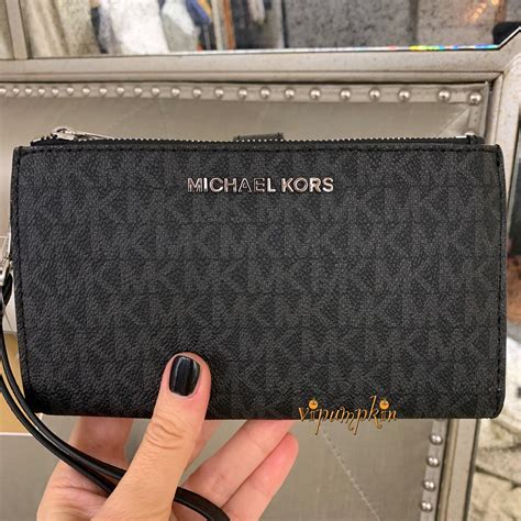 michael kors jet set double zip wristlet black pvc|leather continental wristlet Michael Kors.